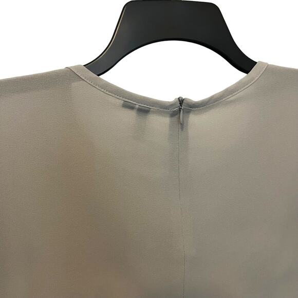 Kut from the Kloth Floral Blouse Gray Short Sleeve Medium - Picture 5 of 6